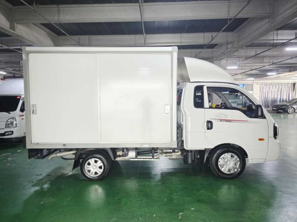기아 봉고3 1톤 하이내장탑 2025년식 주행 16,252km 중고 화물차 상세 이미지 3