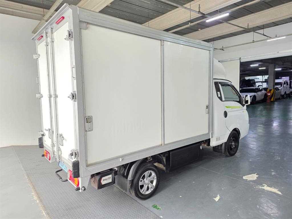 현대 포터2 EV 1톤 하이내장탑 2023년식 주행 66,985km 중고 화물차 상세 이미지 5