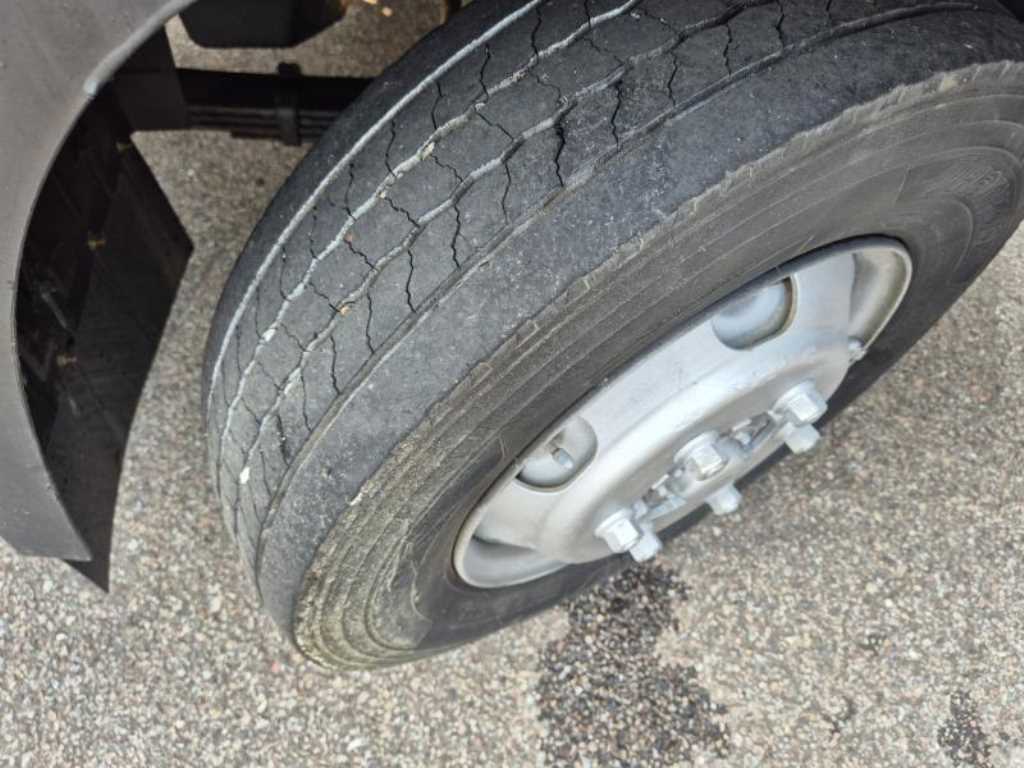 현대 올뉴마이티 3.5톤 홈로리 탱크로리 2017년식 주행 221,449km 중고 화물차 홈/탱크로리 상세 이미지 12