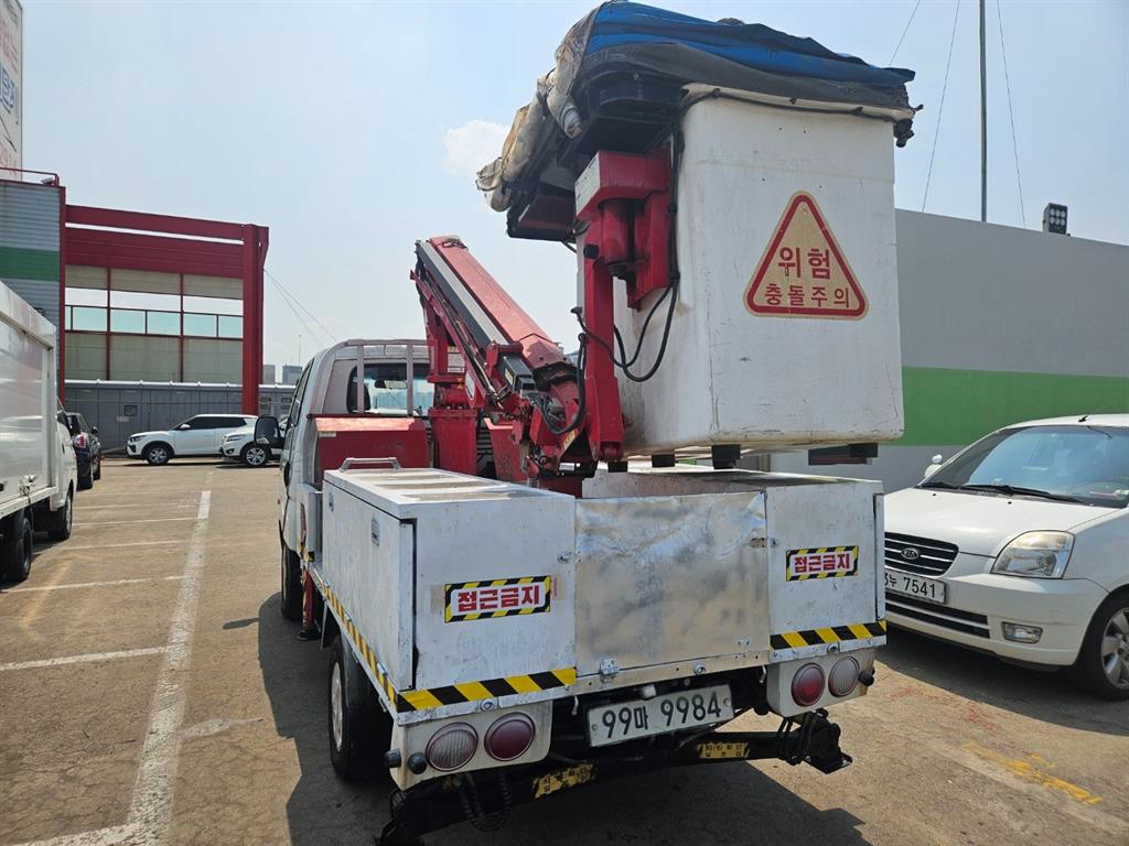 기아 봉고3 1톤 동해950L 바가지차 2016년식 중고 화물차 2016-02 주행 119,446km 상세 이미지 4