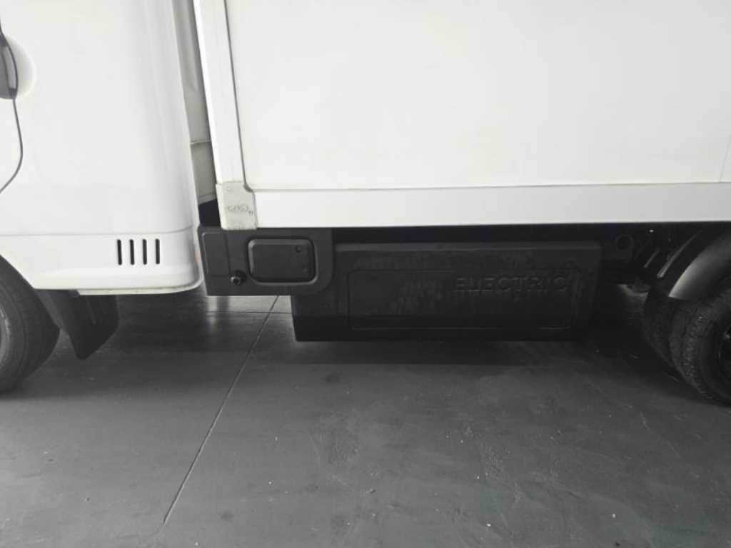 현대 포터2 EV 1톤 하이내장탑 2022년식 주행 143,862km 중고 화물차 상세 이미지 20