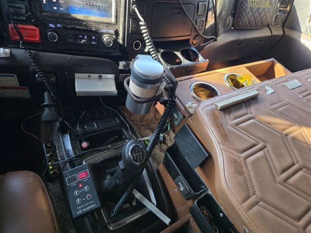 대우 프리마 8.5톤 써브메인 후축 냉동탑 2022년식 주행 293,825km 중고 화물차 상세 이미지 12