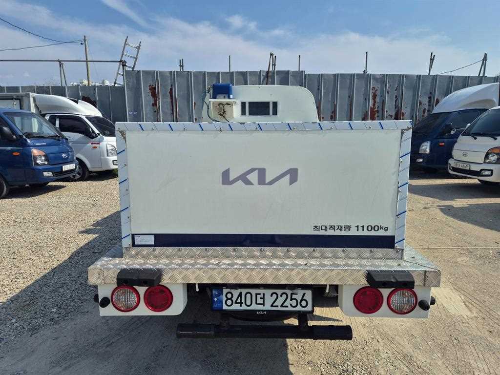 기아 봉고3 1톤 LPG 활어차 2024년식 주행 22,165km 중고 화물차 상세 이미지 5