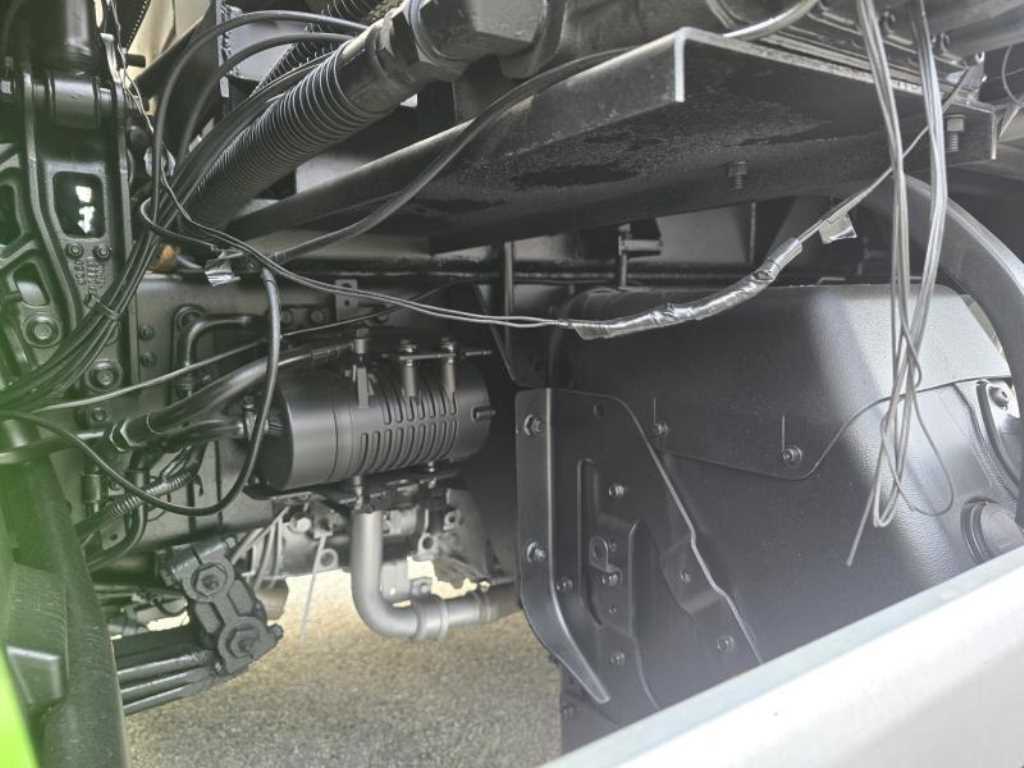 현대 트라고 24톤 원쓰리 프리미엄 암롤트럭 2020년식 주행 83,904km 중고 화물차 상세 이미지 14