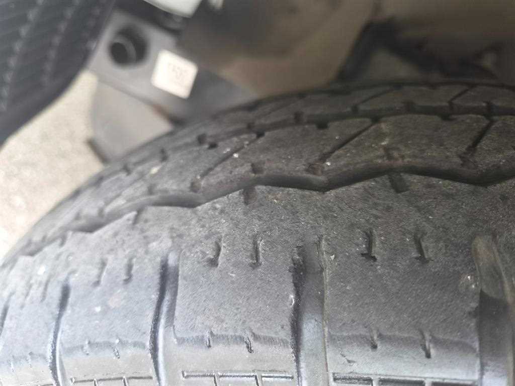 현대 포터2 슈퍼캡 초장축 1톤 윙바디 2023년식 주행 49,457km 중고 화물차 상세 이미지 14