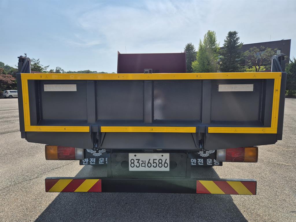 현대 9.5톤 저상덤프 2013년식 주행 495,872km 중고 트럭 상세 이미지 7
