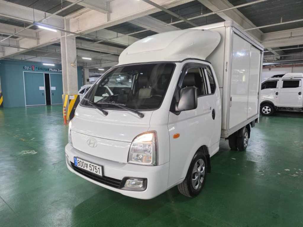 현대 포터2 LPG 1톤 하이내장탑 2024년식 주행 15,831km 중고 화물차 상세 이미지 2