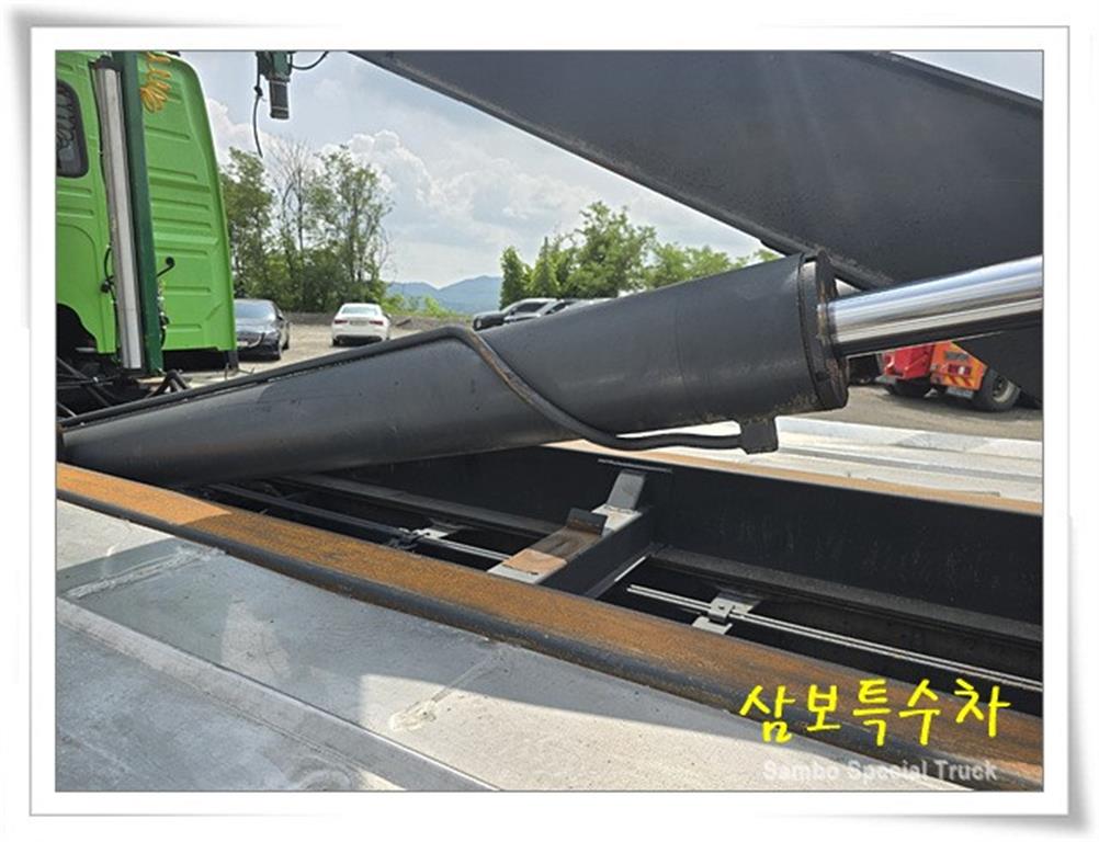 볼보 24톤 1+3축 암롤트럭 2018년식 중고 화물차 2018-01 주행 442,490km 상세 이미지 7