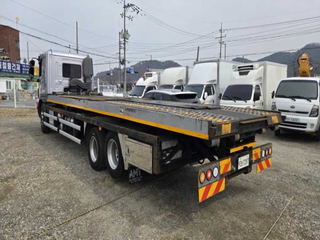 2017년식 주행 340,000km 프리마 4.5톤 카캐리어 셀프로더 중고 화물차 상세 이미지 6