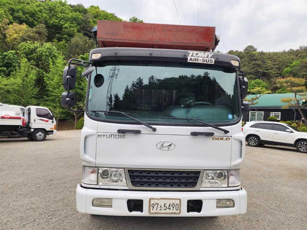 현대 메가트럭 5톤 7미터 앞축 집게차 2018년식 주행 371,271km 중고 화물차 상세 이미지 2