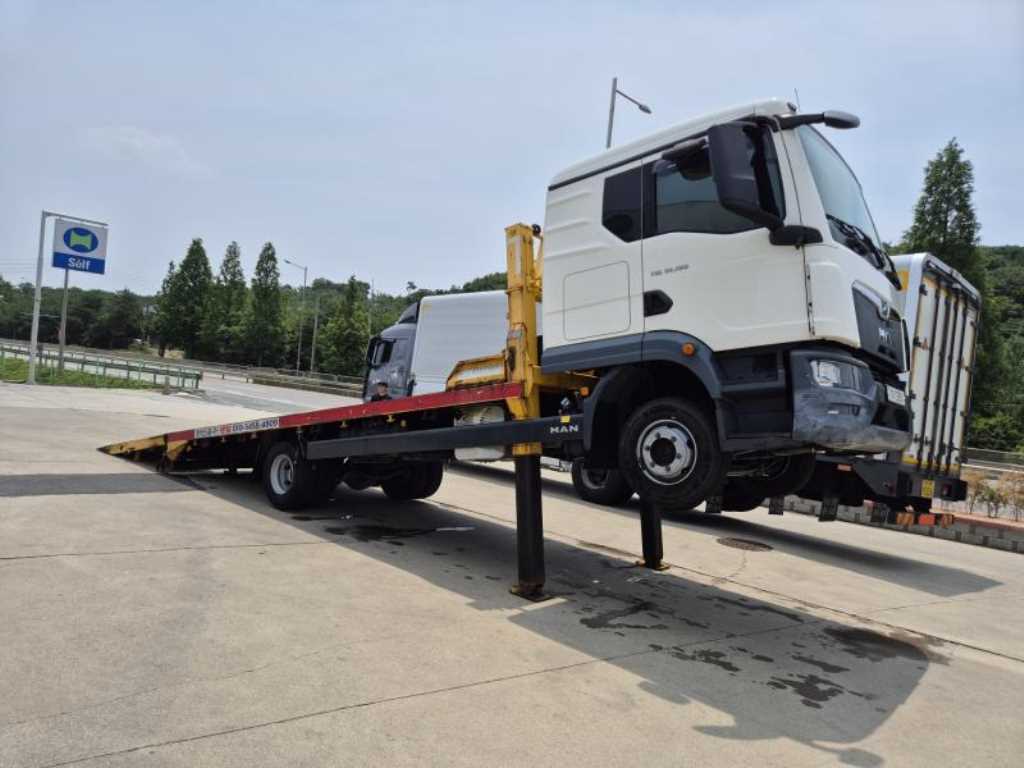 3.5톤 오토 미니추레라 셀프로더 2021년식 주행 177,383km 중고 화물차 상세 이미지 10