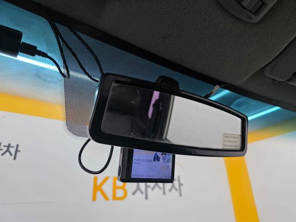 기아 봉고3 1톤 킹캡 초장축 카고 2016년형 주행 136,375km 중고 화물차 상세 이미지 12