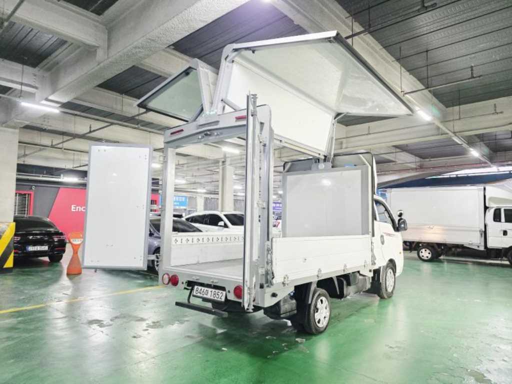 기아 더뉴봉고3 1톤 전동식 윙바디 2022년식 주행 18,438km 중고 화물차 상세 이미지 10