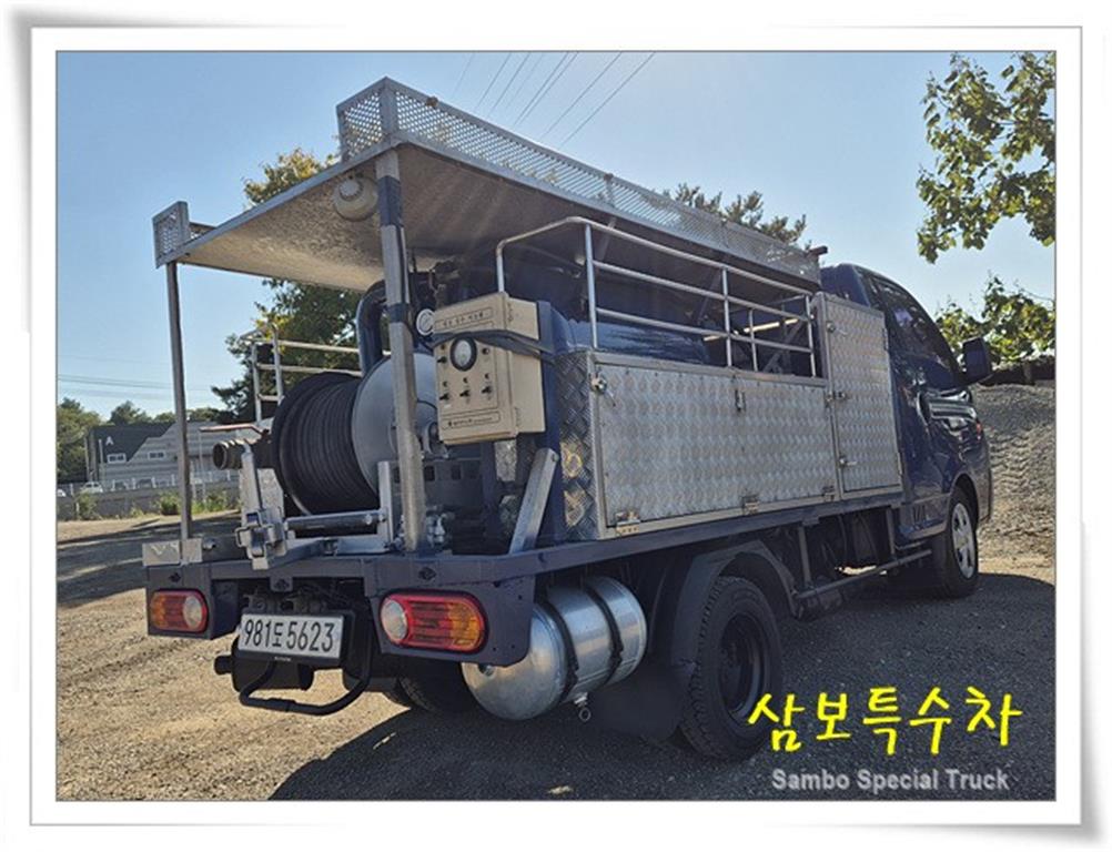 현대 포터2 1톤 고압세정차 2014년식 중고 화물차 그 밖에 2014-06 주행 155,000km 상세 이미지 3