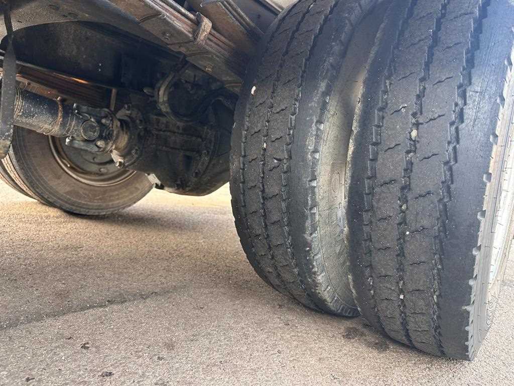 3.5톤 홈로리 탱크로리 2023년식 주행 196,442km 중고 화물차 홈/탱크로리 상세 이미지 10