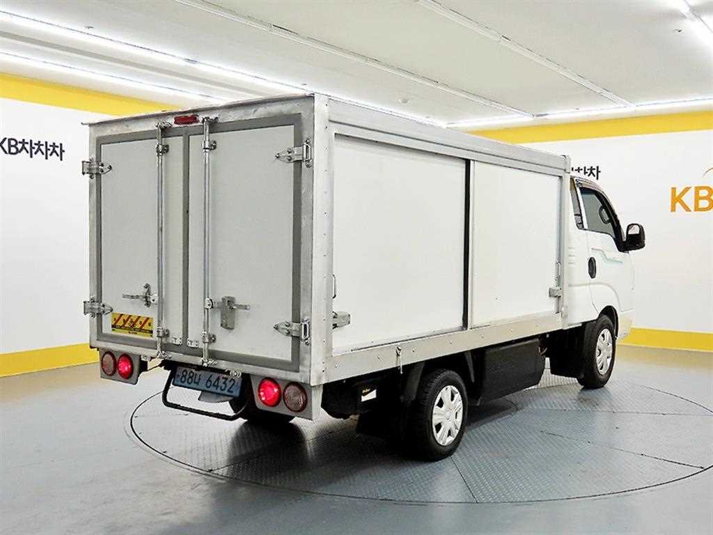 기아 봉고3 EV 1톤 저상내장탑 2022년식 주행 91,820km 중고 화물차 상세 이미지 4