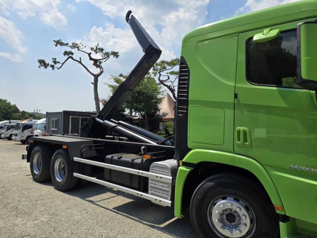 현대 트라고 16톤 암롤트럭 2015년식 주행 158,903km 중고 화물차 상세 이미지 14