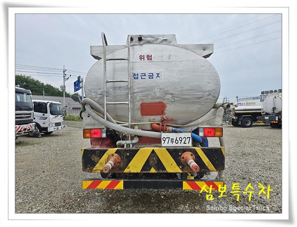 현대 16톤 스텐탱크 살수차 2002년형 주행 803,348km 중고 화물차 상세 이미지 7