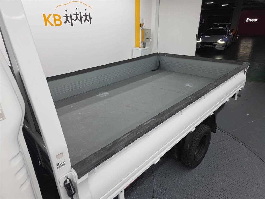 기아 봉고3 1톤 킹캡 초장축 카고 2019년식 주행 114,987km 중고 화물차 상세 이미지 17
