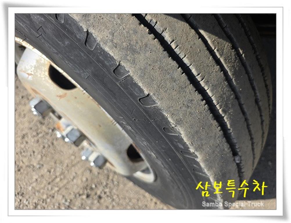 현대 메가트럭 5톤 덤프 2003년식 중고 화물차 2003-01 주행 911,986km 상세 이미지 12