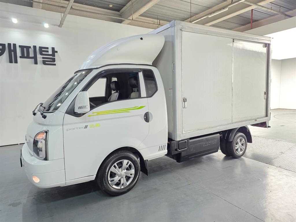 현대 포터2 EV 1톤 하이내장탑 2023년식 주행 66,985km 중고 화물차 대표 이미지