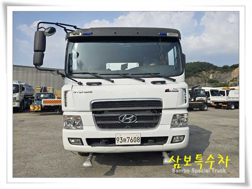 현대 16톤 알루미늄탱크 살수차 2004년식 주행 1,199,185km 중고 화물차 상세 이미지 3