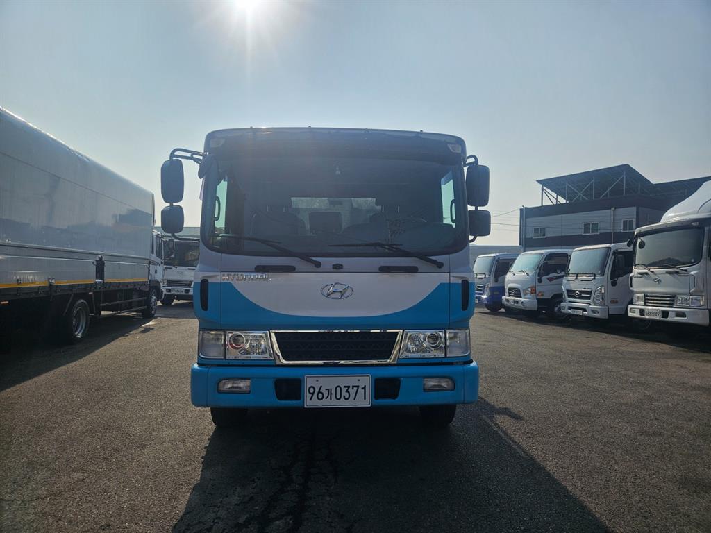 현대 메가트럭 6.7톤 승인 밀판식 음식물차 2019년식 주행 44,067km 중고 화물차 상세 이미지 5