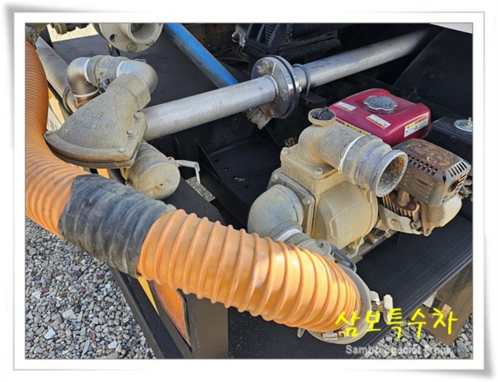 현대 트라고 0리터 살수차 2010년식 중고 화물차 16톤 2010-03 주행 835,573km 상세 이미지 19