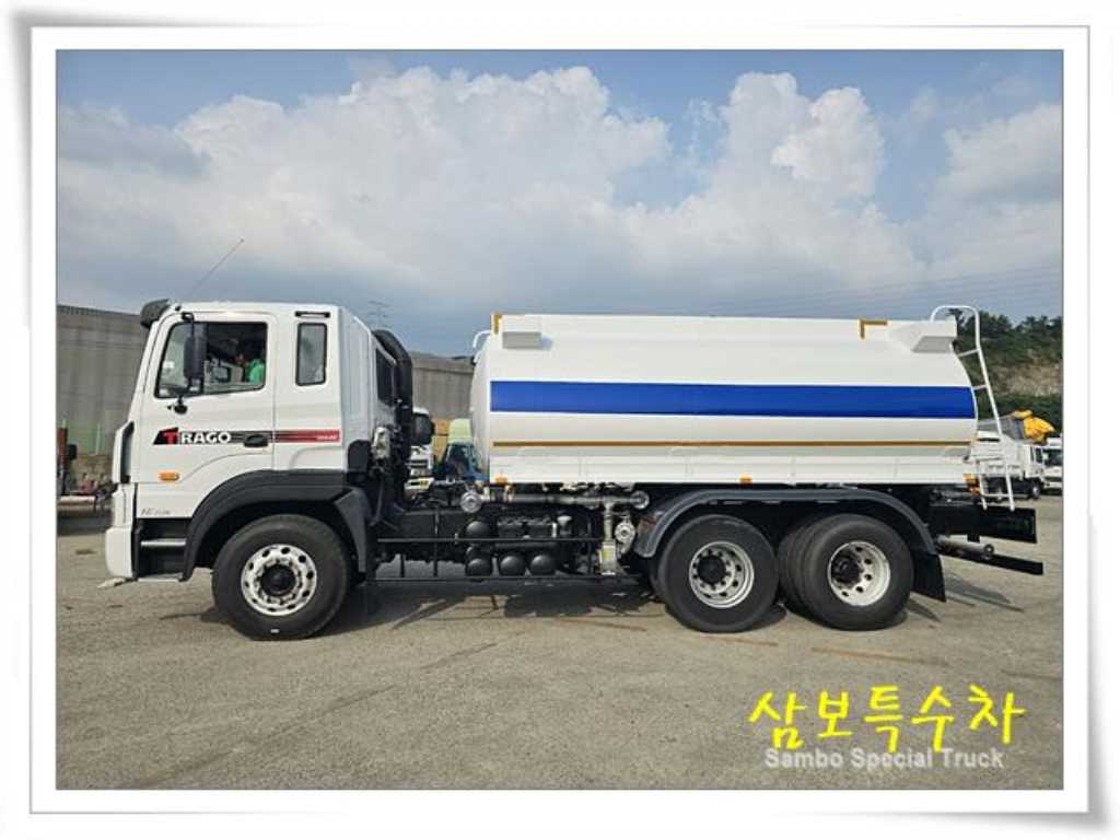 현대 16톤 알루미늄탱크 살수차 2004년식 주행 1,199,185km 중고 화물차 상세 이미지 8