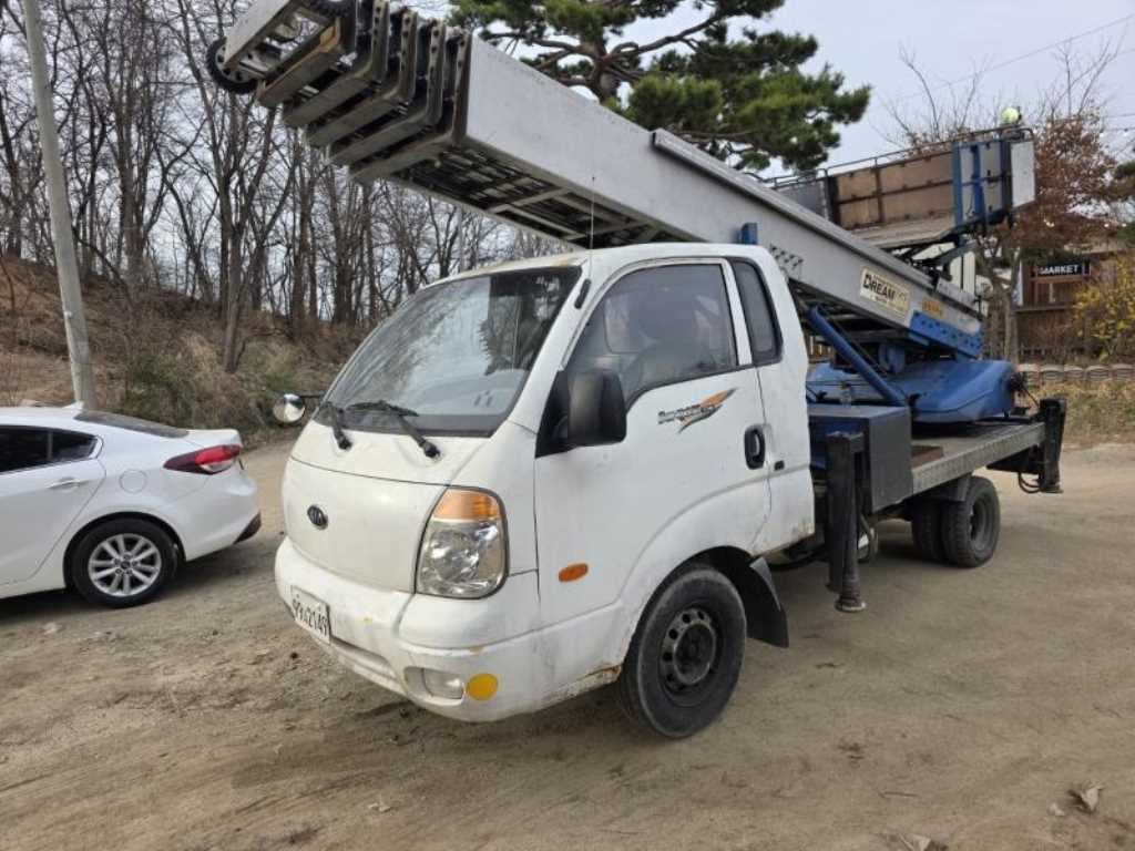 기아 봉고3 1톤 사다리차 2009년식 주행 199,959km 중고 화물차 그 밖에 상세 이미지 2