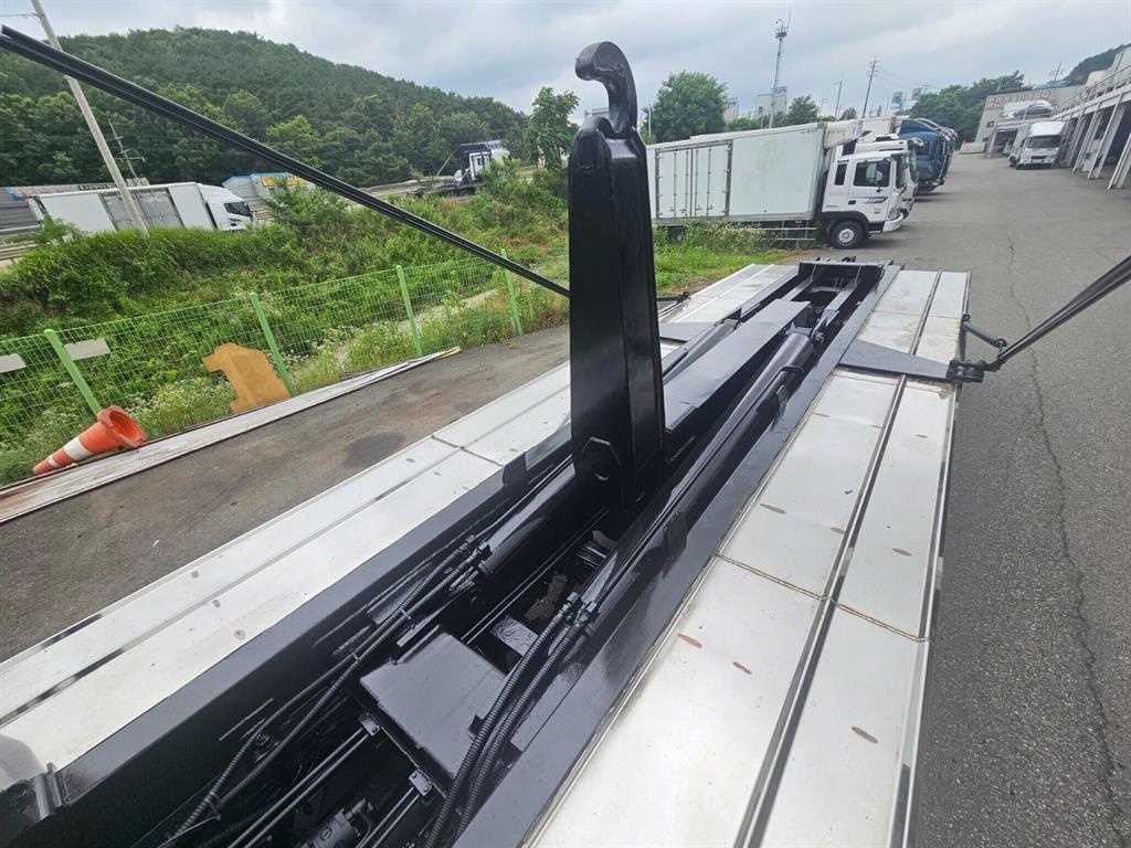 현대 트라고 25톤 암롤트럭 2012년식 중고 화물차 2012-02 주행 700,022km 상세 이미지 15