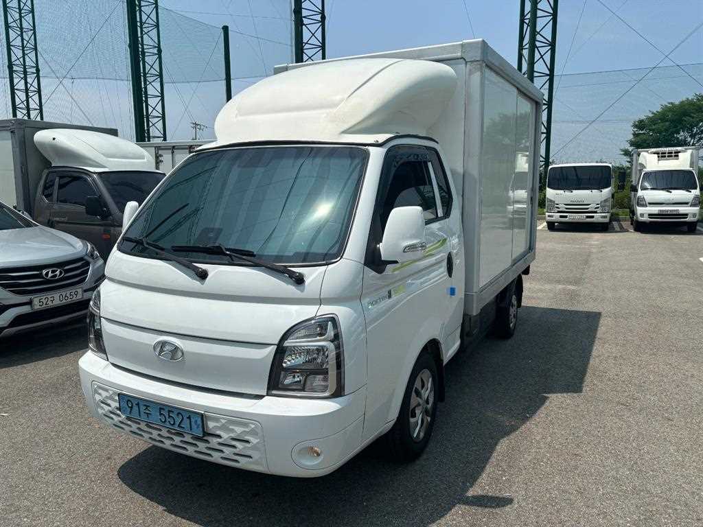 현대 포터2 EV 1톤 하이내장탑 2022년식 주행 71,470km 중고 화물차 대표 이미지