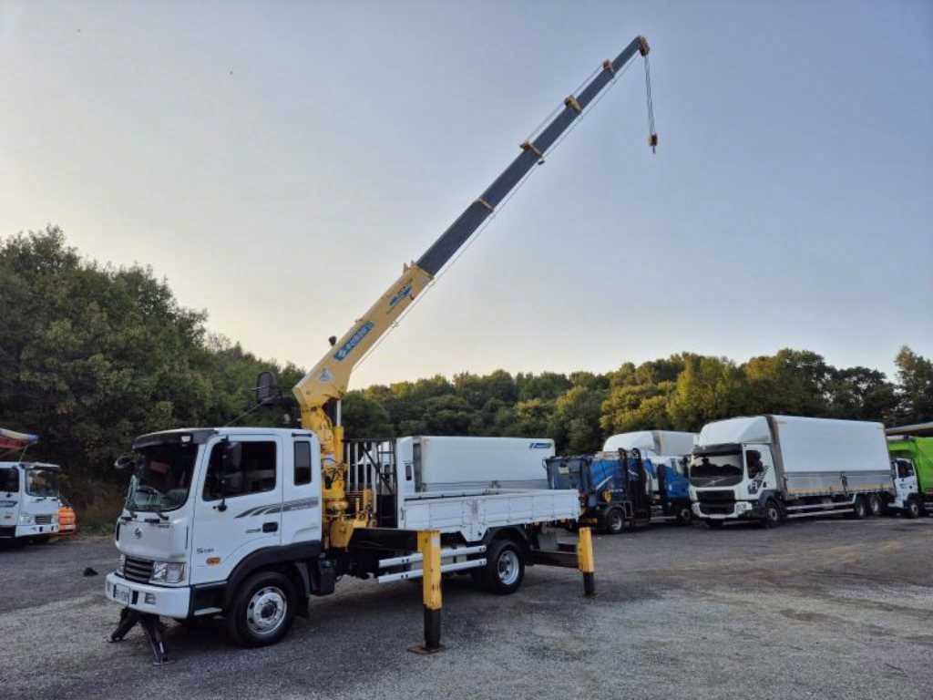현대 메가트럭 5톤 수산 736 카고크레인 2017년식 주행 66,300km 중고 화물차 상세 이미지 11