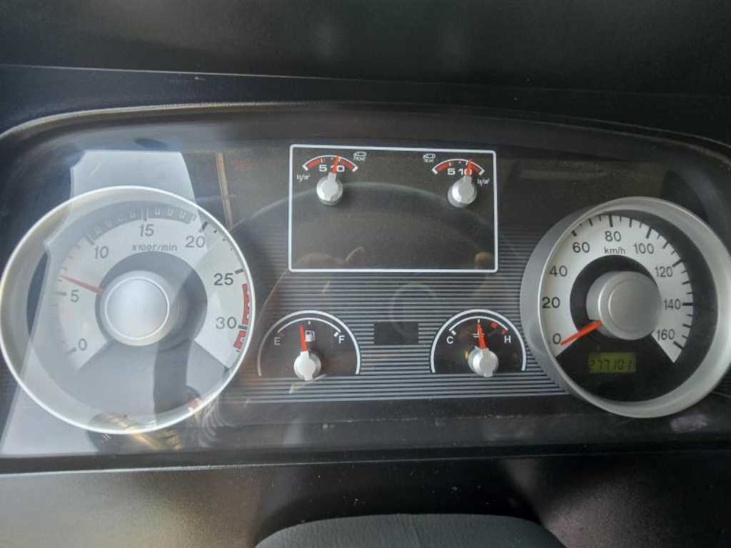 5톤 탱크로리 2010년식 주행 277,058km 중고 화물차 홈/탱크로리 상세 이미지 9
