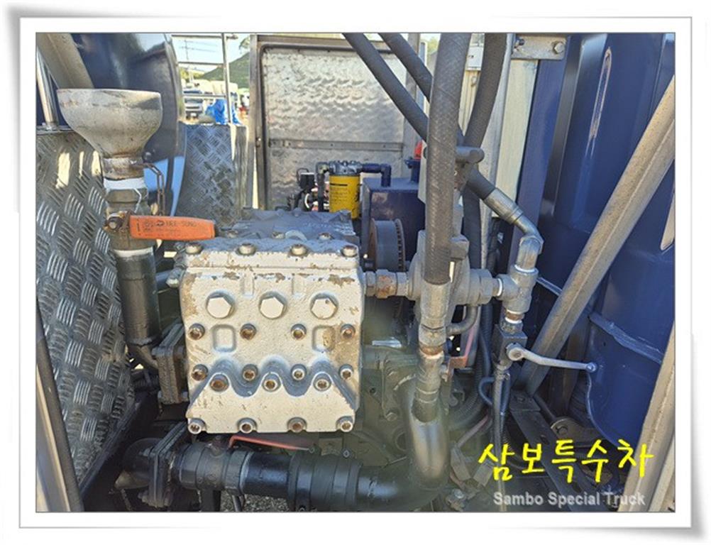 현대 포터2 1톤 고압세정차 2014년식 중고 화물차 그 밖에 2014-06 주행 155,000km 상세 이미지 6