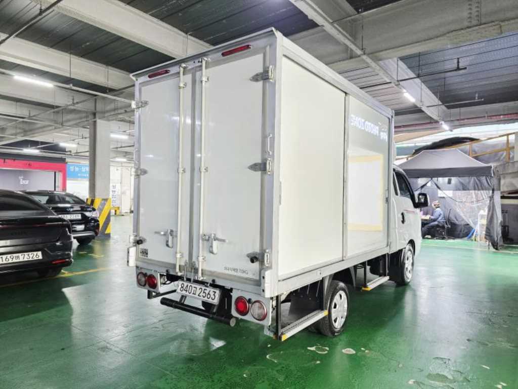 기아 봉고3 1톤 하이내장탑 2024년식 주행 41,406km 중고 화물차 상세 이미지 9
