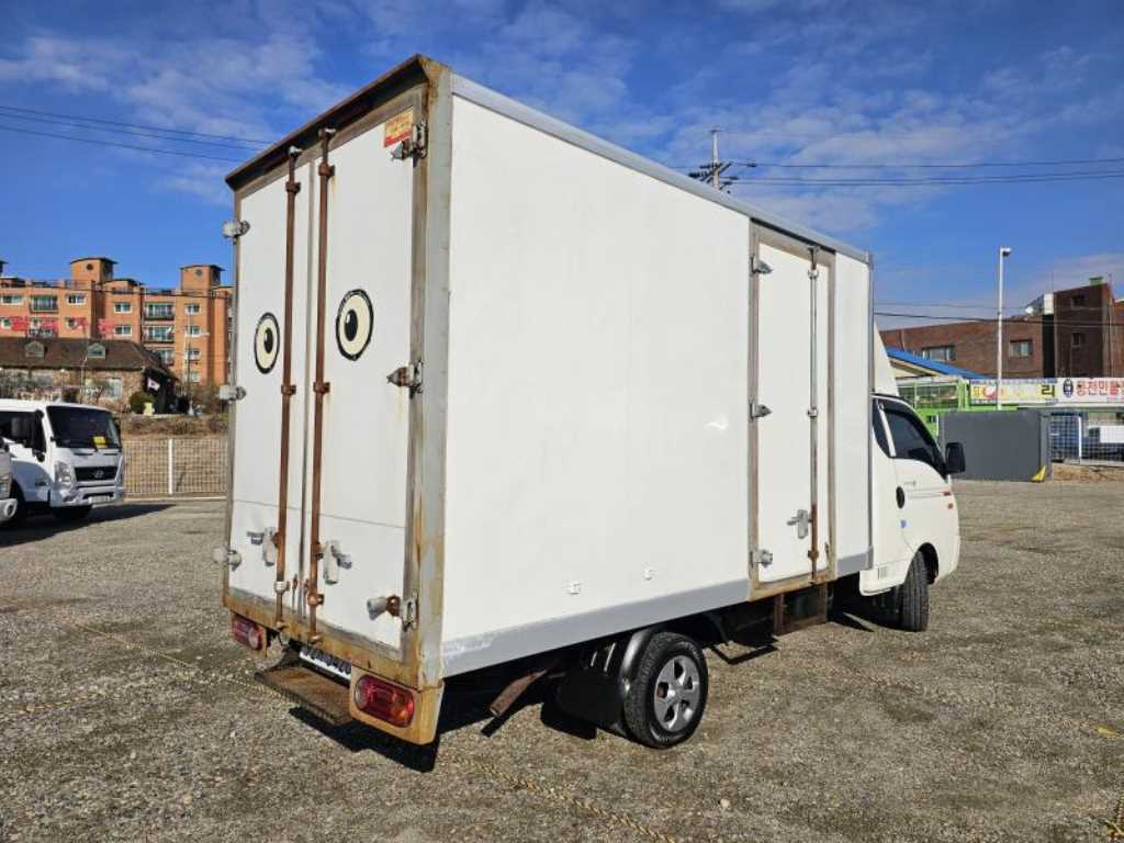 현대 포터2 1톤 슈퍼캡 초장축 카고 2018년식 주행 218,500km 중고 화물차 상세 이미지 8