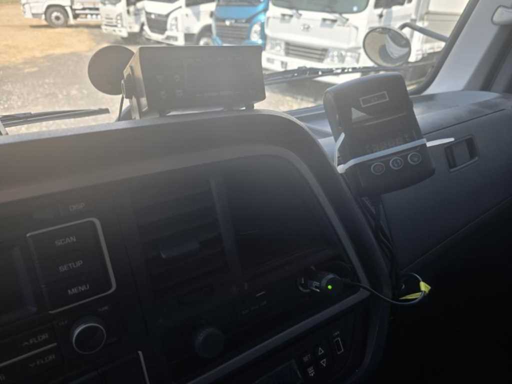 현대 올뉴마이티 3.5톤 냉동탑 2018년식 주행 117,825km 중고 화물차 상세 이미지 11