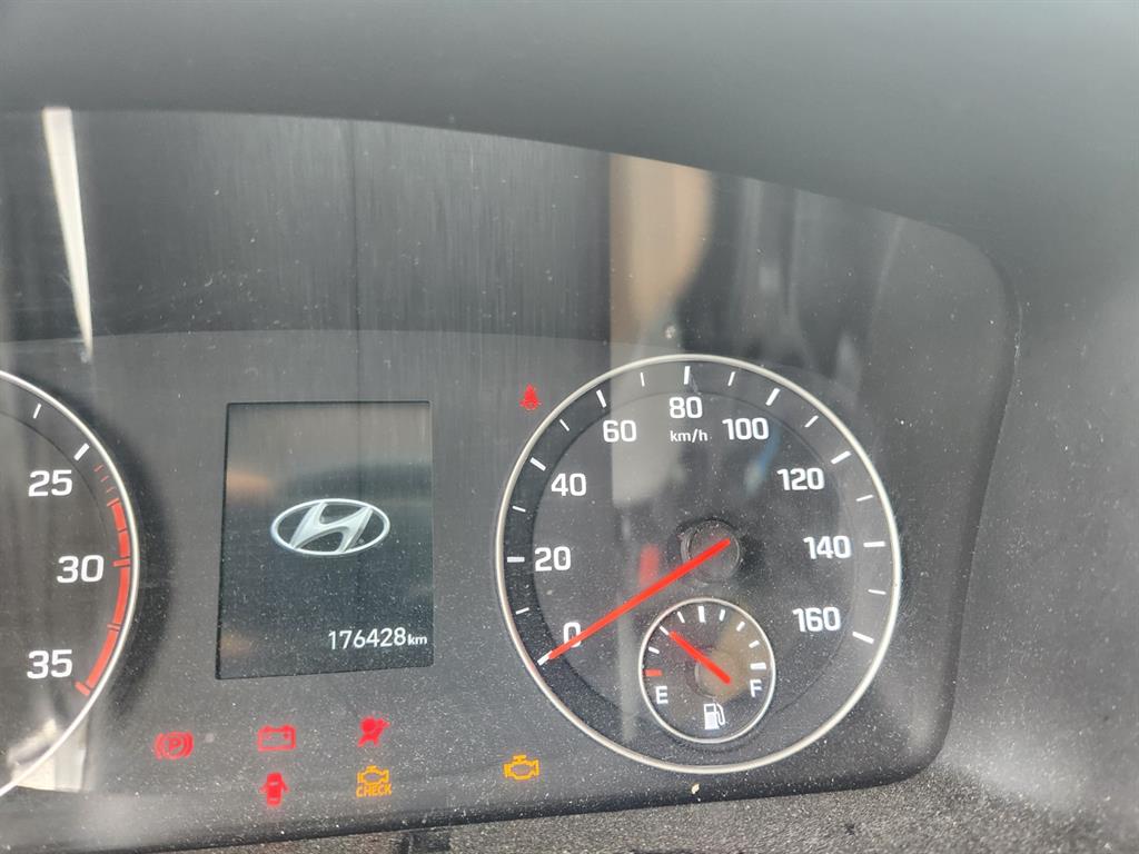 현대 올 뉴 마이티 2.5톤 하이내장탑 중고 화물차 2022년식 주행 176,465km 상세 이미지 3