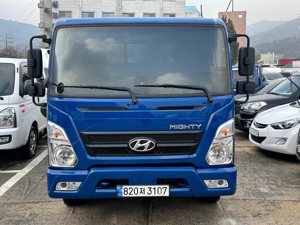 현대 올 뉴 마이티 2.5톤 저상 슈퍼캡 카고 2022년식 주행 102,735km 중고 화물차 상세 이미지 2