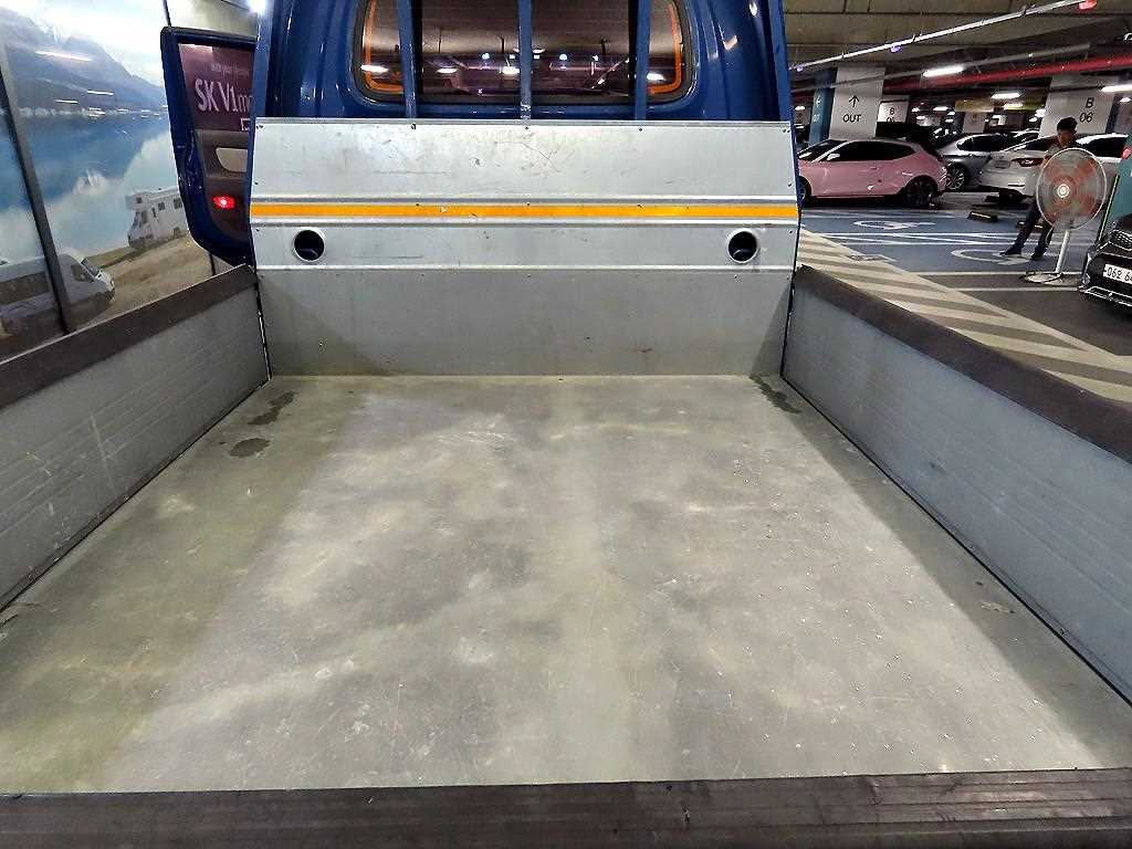 현대 포터2 1톤 더블캡 4WD 카고 중고 화물차 2018년식 주행 43,612km 상세 이미지 6