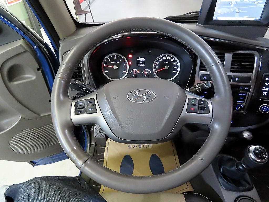 현대 포터2 1톤 더블캡 4WD 카고 중고 화물차 2018년식 주행 43,612km 상세 이미지 9