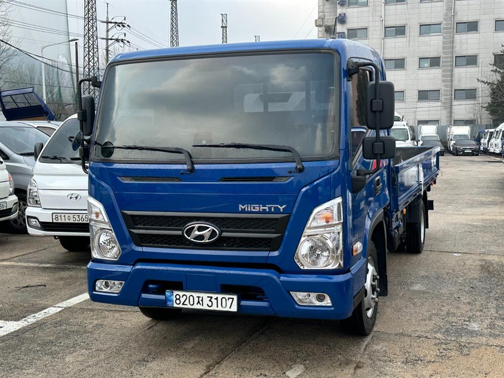 현대 올 뉴 마이티 2.5톤 저상 슈퍼캡 카고 2022년식 주행 102,735km 중고 화물차 대표 이미지