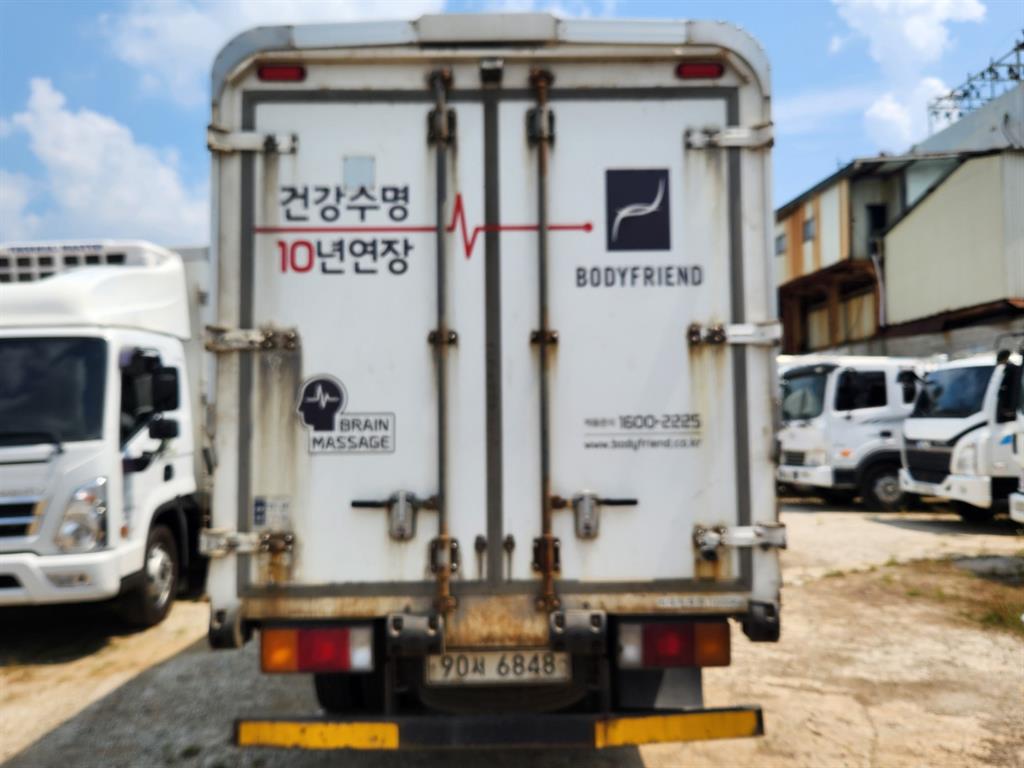 현대 올 뉴 마이티 2.5톤 카고 중고 트럭 2017년식 주행 444,410km 상세 이미지 5