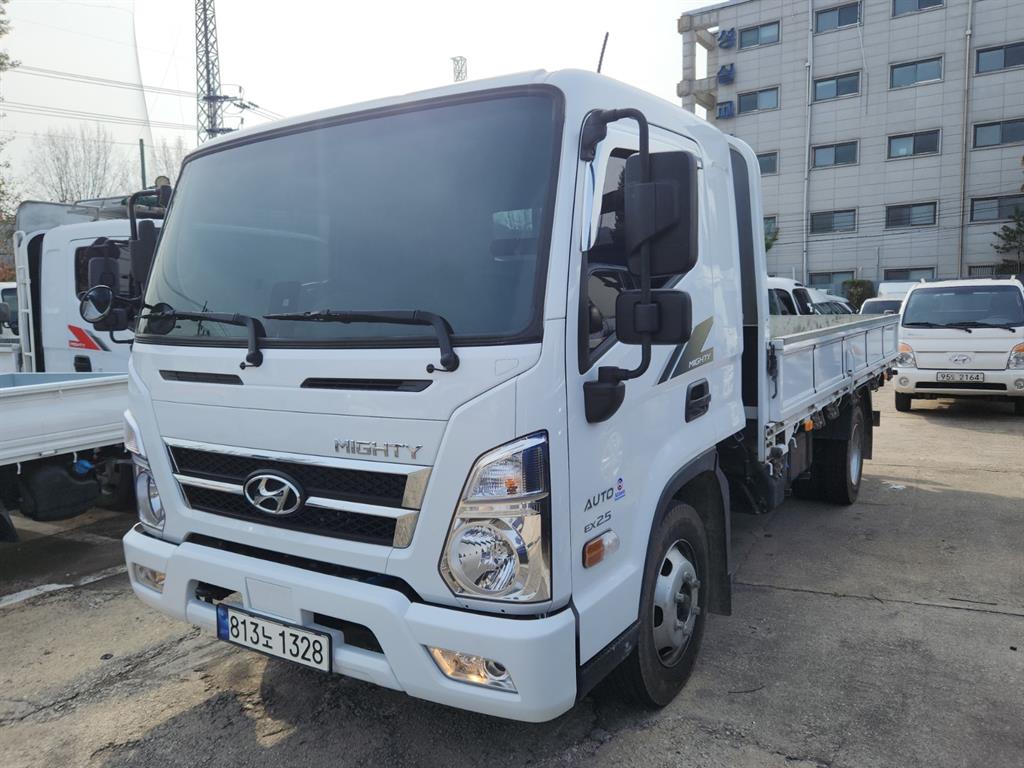현대 올 뉴 마이티 2.5톤 카고 중고 화물차 2024년식 주행 10,325km 상세 이미지 3