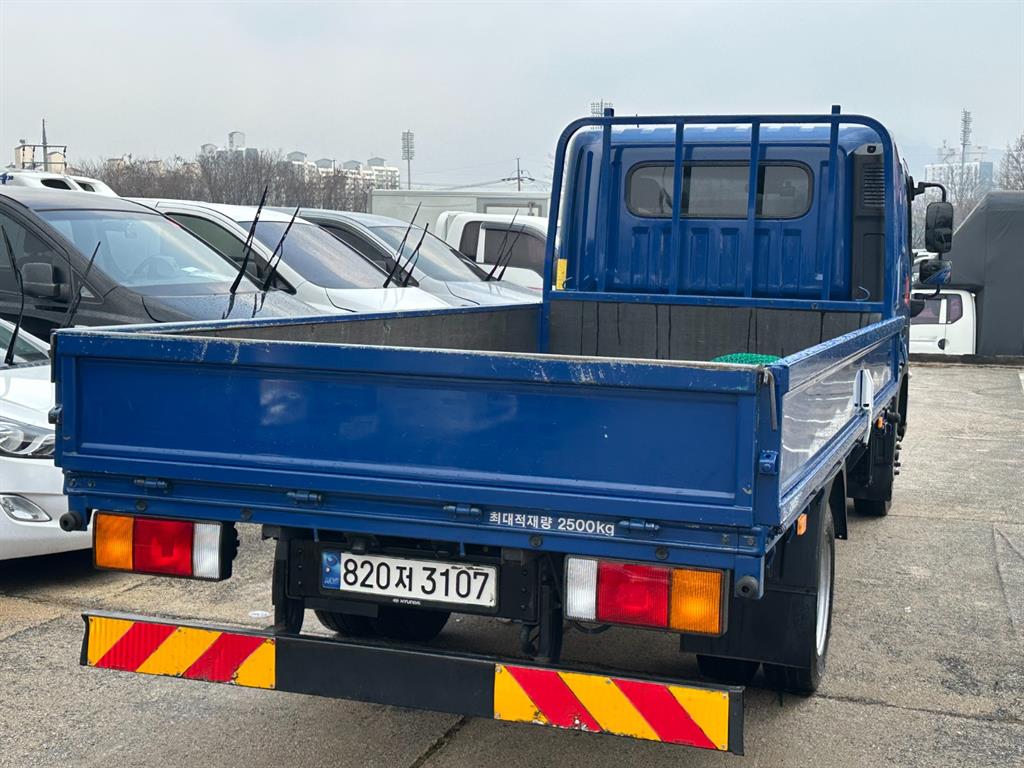 현대 올 뉴 마이티 2.5톤 저상 슈퍼캡 카고 2022년식 주행 102,735km 중고 화물차 상세 이미지 6