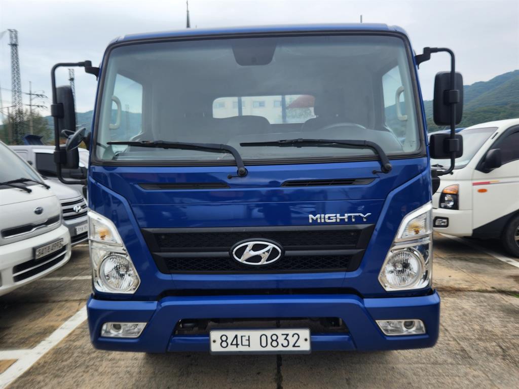 현대 올 뉴 마이티 3.5톤 파워게이트 카고 2017년식 주행 291,836km 중고 화물차 상세 이미지 2