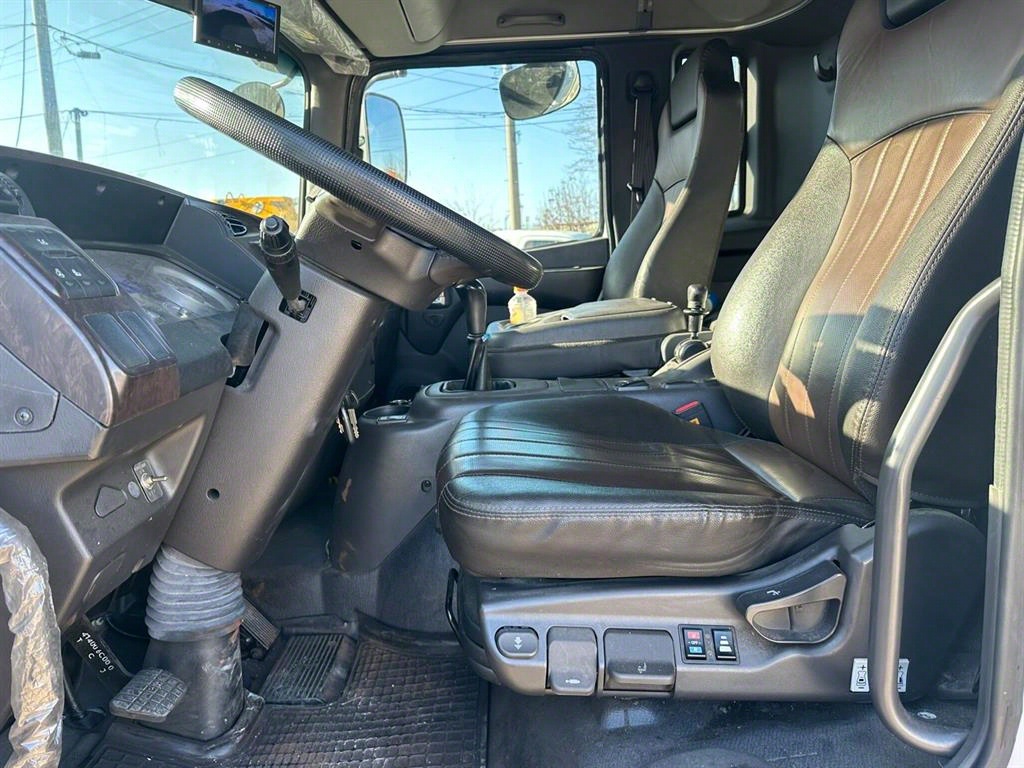 현대 메가트럭 5톤 카고 중고 화물차 2020년식 주행 183,800km 상세 이미지 12