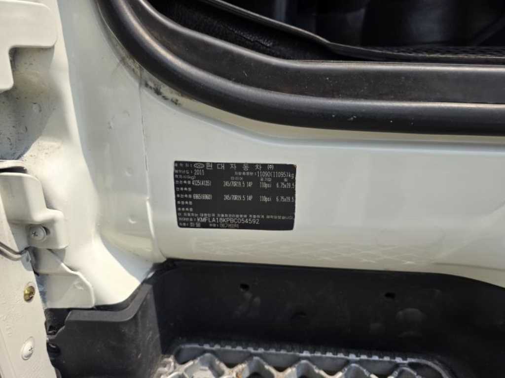 현대 메가트럭 5톤 중축 카고 중고 화물차 2011년식 주행 626,966km 상세 이미지 13