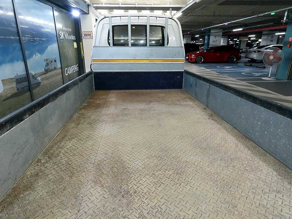 기아 더뉴봉고3 1톤 카고 중고 화물차 2020년식 주행 32,808km 상세 이미지 6
